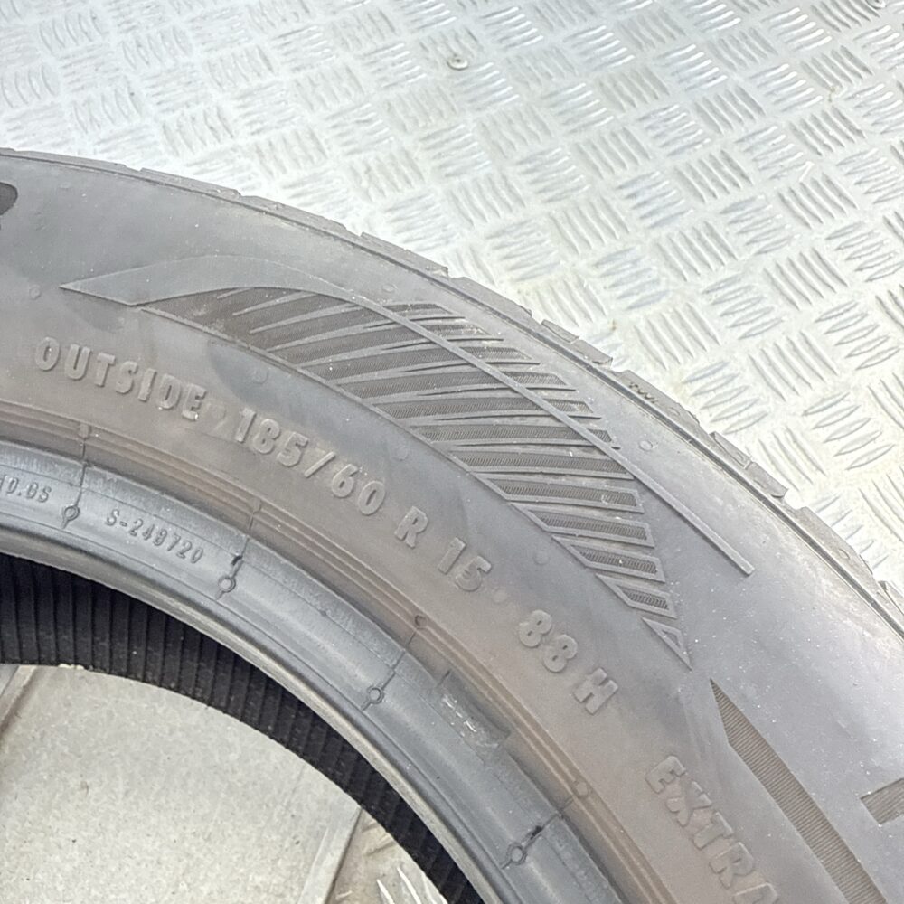 Gomme Usate 185 60 R15 88H Esa Tecar Spirit Pro Estive | Gomme Usate | PrimaGomme.it Gomme usate 185 60 R15 Esa Tecar Spirit Pro