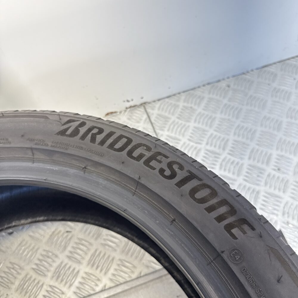 Gomma Usata 215 50 R19 93T Bridgestone Blizzak LM005 Invernale | Gomme Usate | PrimaGomme.it Gomma usata 215 50 R19 Bridgestone Blizzak LM005 - foto 3