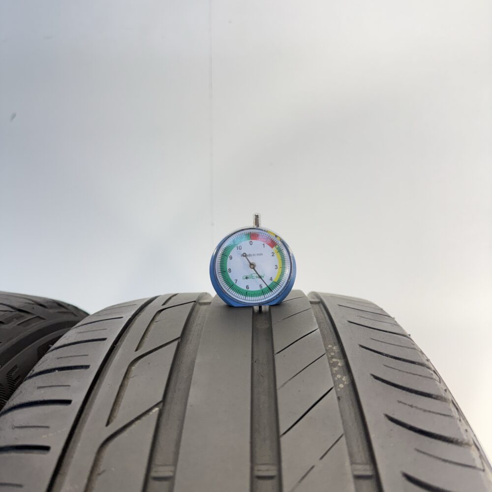 Gomme Usate 215 50 R18 92W Bridgestone Turanza T001 Estive | Gomme Usate | PrimaGomme.it Gomme usate 215 50 R18 Bridgestone Turanza T001 - foto 9