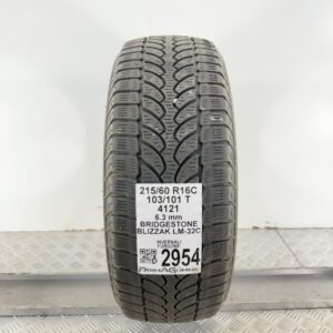 Gomma Usata 215 60 R16C 103/101T Bridgestone Blizzak LM-32C Invernale