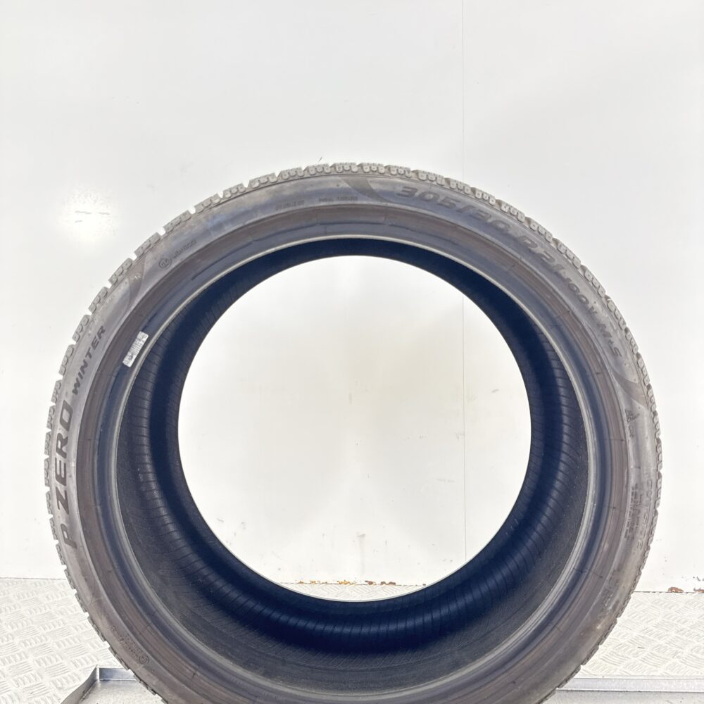 Gomma Usata 305 30 R21 100V Pirelli P Zero Winter 78% Invernale | Gomme Usate | PrimaGomme.it Gomma usata 305 30 R21 Pirelli P Zero Winter - foto 5