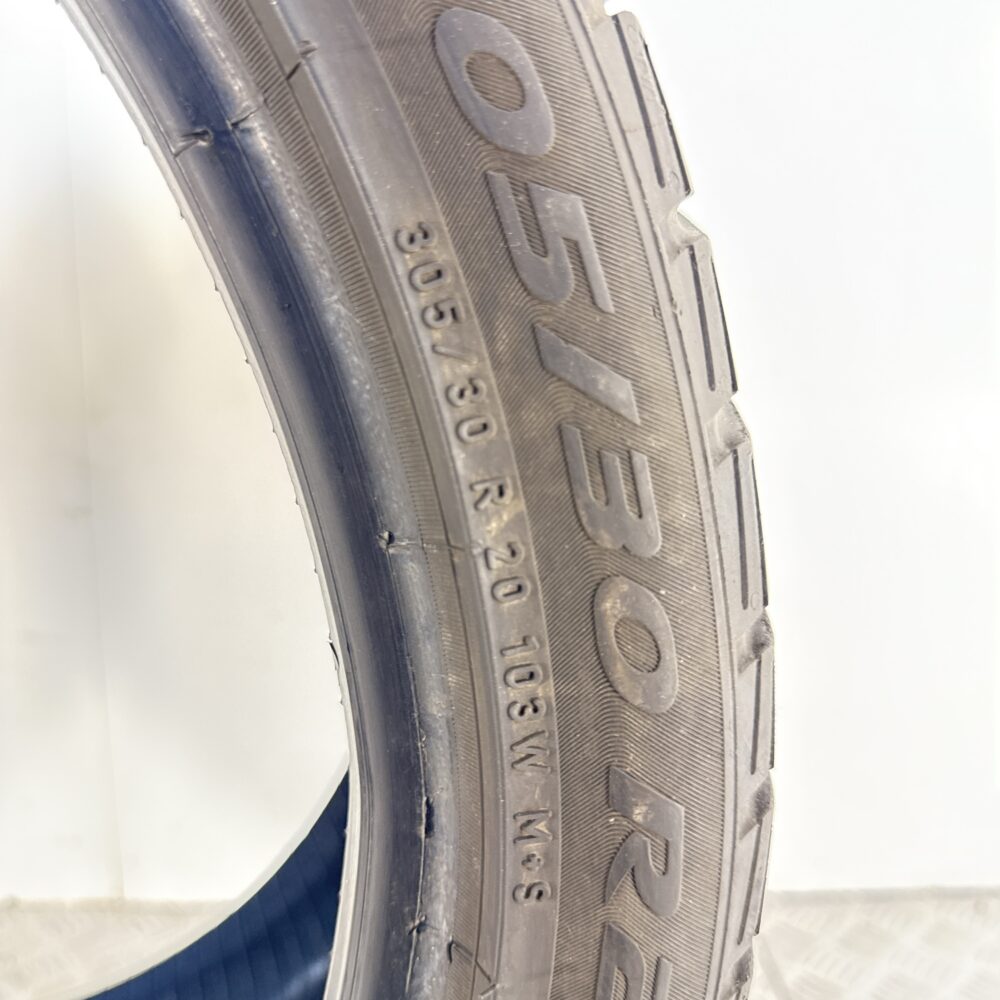 Gomma Usata 305 30 R20 XL 103W Pirelli Sottozero 3 Invernale | Gomme Usate | PrimaGomme.it Gomma usata 305 30 R20 Pirelli Sottozero 3 - foto 4