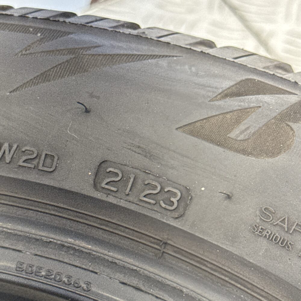 Gomme Usate 225 55 R17 XL 101V Bridgestone Blizzak LM005 RunFlat 74% Invernali | Gomme Usate | PrimaGomme.it Gomme usate 225 55 R17 Bridgestone Blizzak LM005 - foto 3