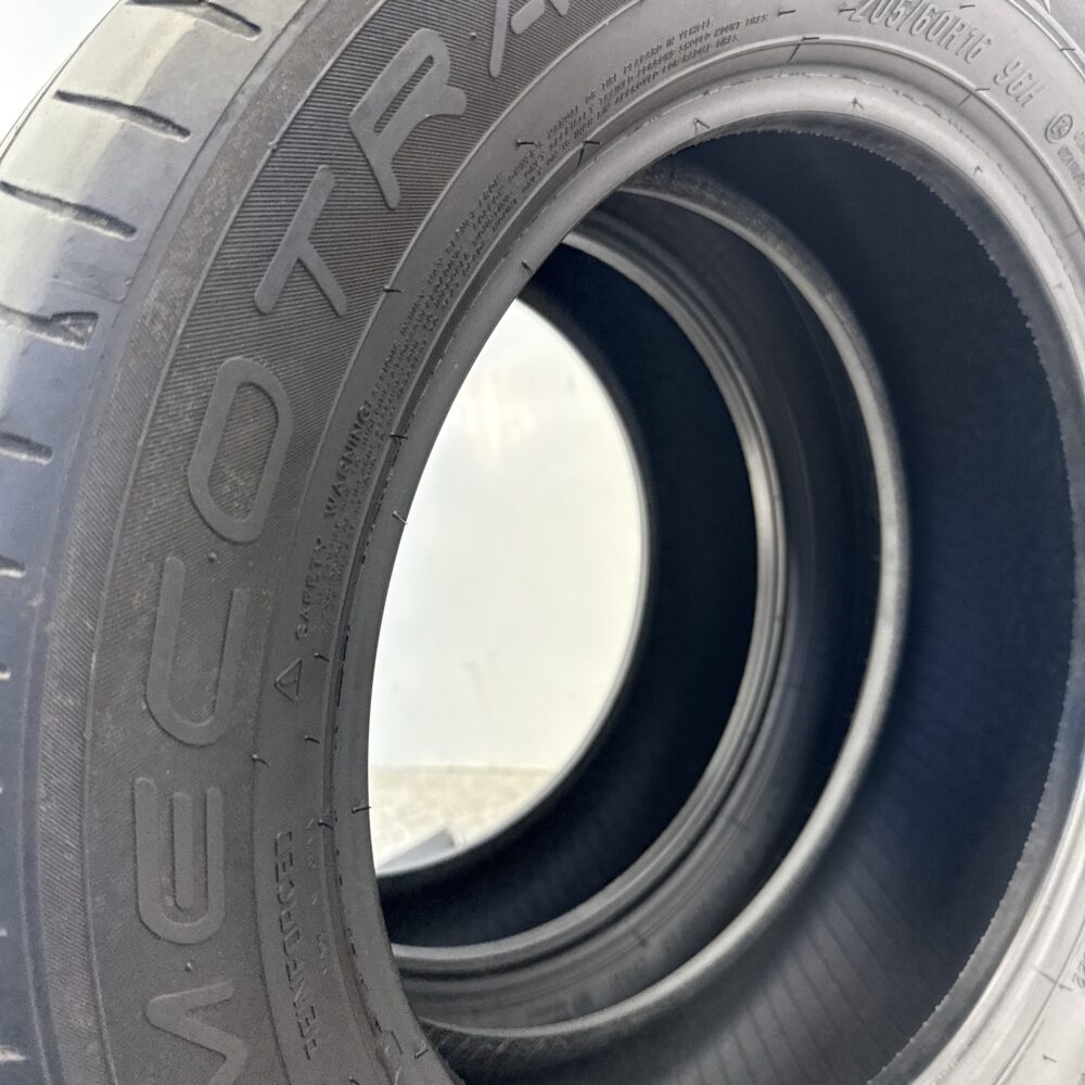 Gomme Usate 205 60 R16 96H Maxxis Mecotra 3 Estive | Gomme Usate | PrimaGomme.it Gomme usate 205 60 R16 Maxxis Mecotra 3 - foto 2