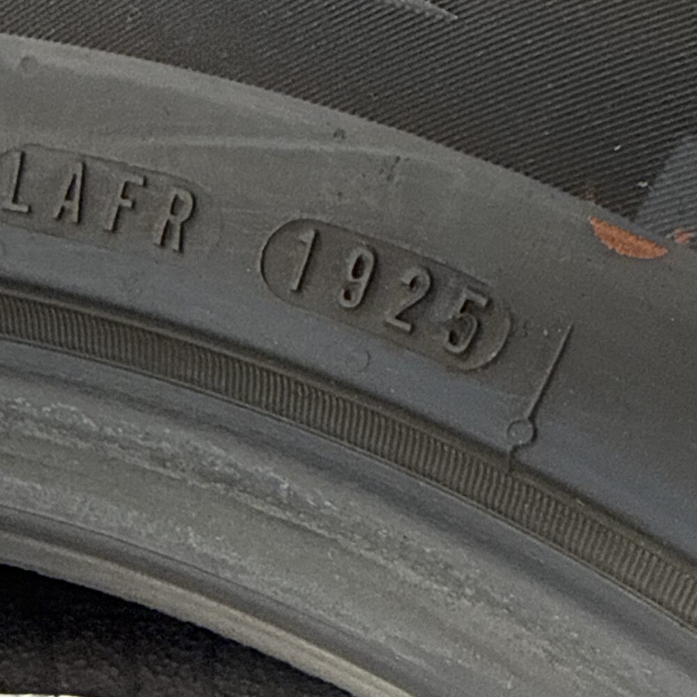 Gomme Usate 215 55 R17 XL 98V NEXEN WINGUARD SPORT 2 97% Invernali | Gomme Usate | PrimaGomme.it Gomme usate 215 55 R17 NEXEN WINGUARD SPORT 2