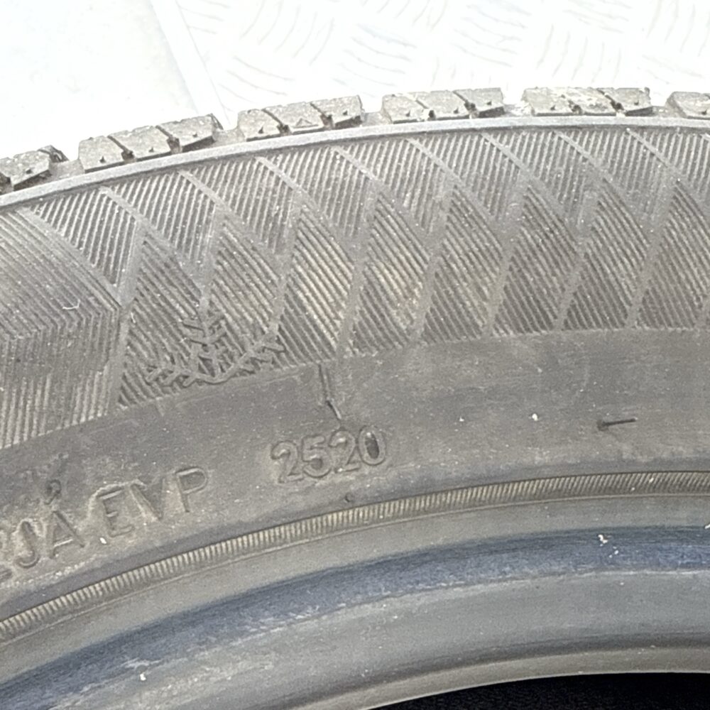 Gomme Usate 225 55 R18 98V GripMax Stature M/S Invernali | Gomme Usate | PrimaGomme.it Gomme usate 225 55 R18 GripMax Stature M/S