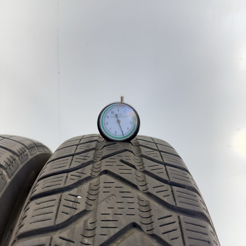 Gomme Usate 175 65 R15 84T Pirelli SnowControl Winter 190 71% Invernali | Gomme Usate | PrimaGomme.it Gomme usate 175 65 R15 Pirelli SnowControl Winter 190 - foto 9