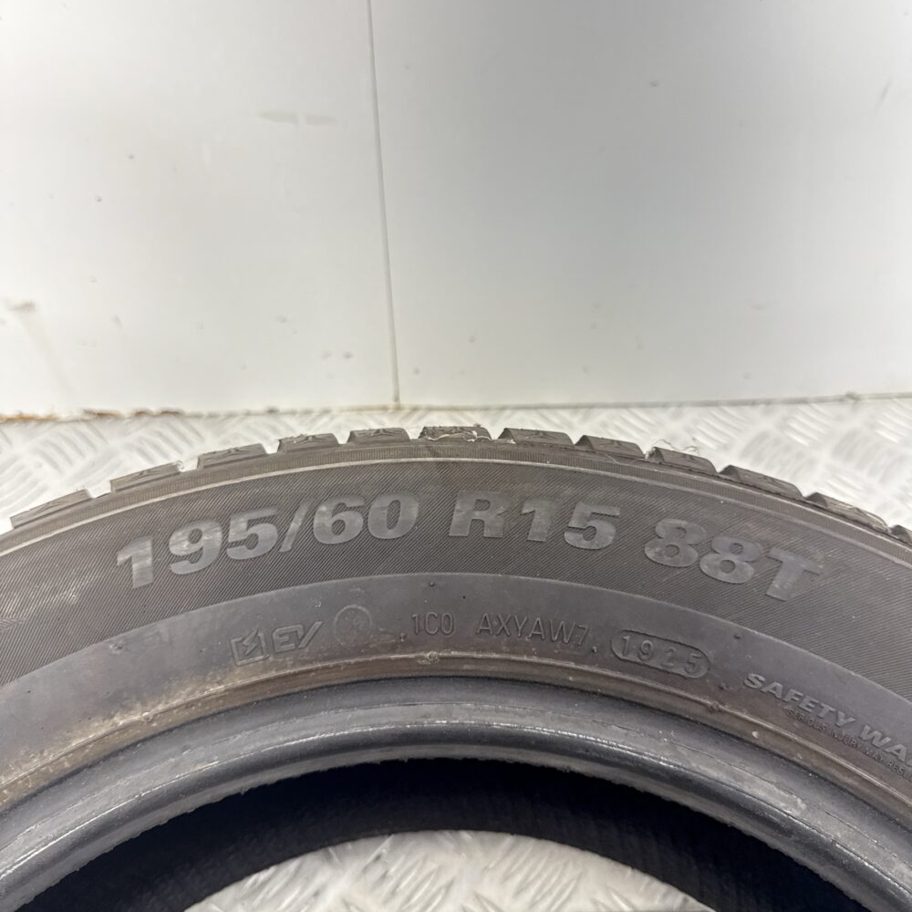 Gomma Usata 195 60 R15 88T Kumho Wintercraft WP52+ 85% Invernale | Gomme Usate | PrimaGomme.it Gomma usata 195 60 R15 Kumho Wintercraft WP52+ - foto 4