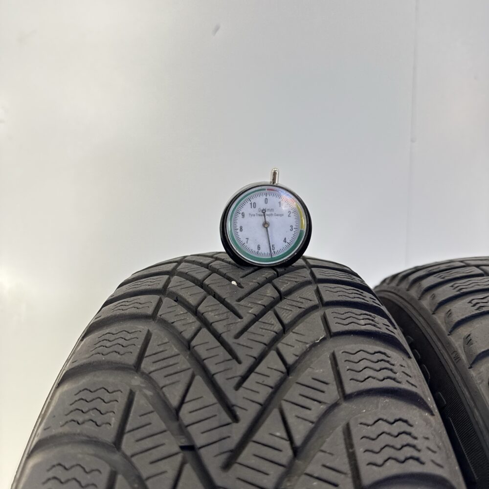 Gomme Usate 175 65 R14 82T Pirelli Winter Cinturato 74% Invernali | Gomme Usate | PrimaGomme.it Gomme usate 175 65 R14 Pirelli Winter Cinturato - foto 9