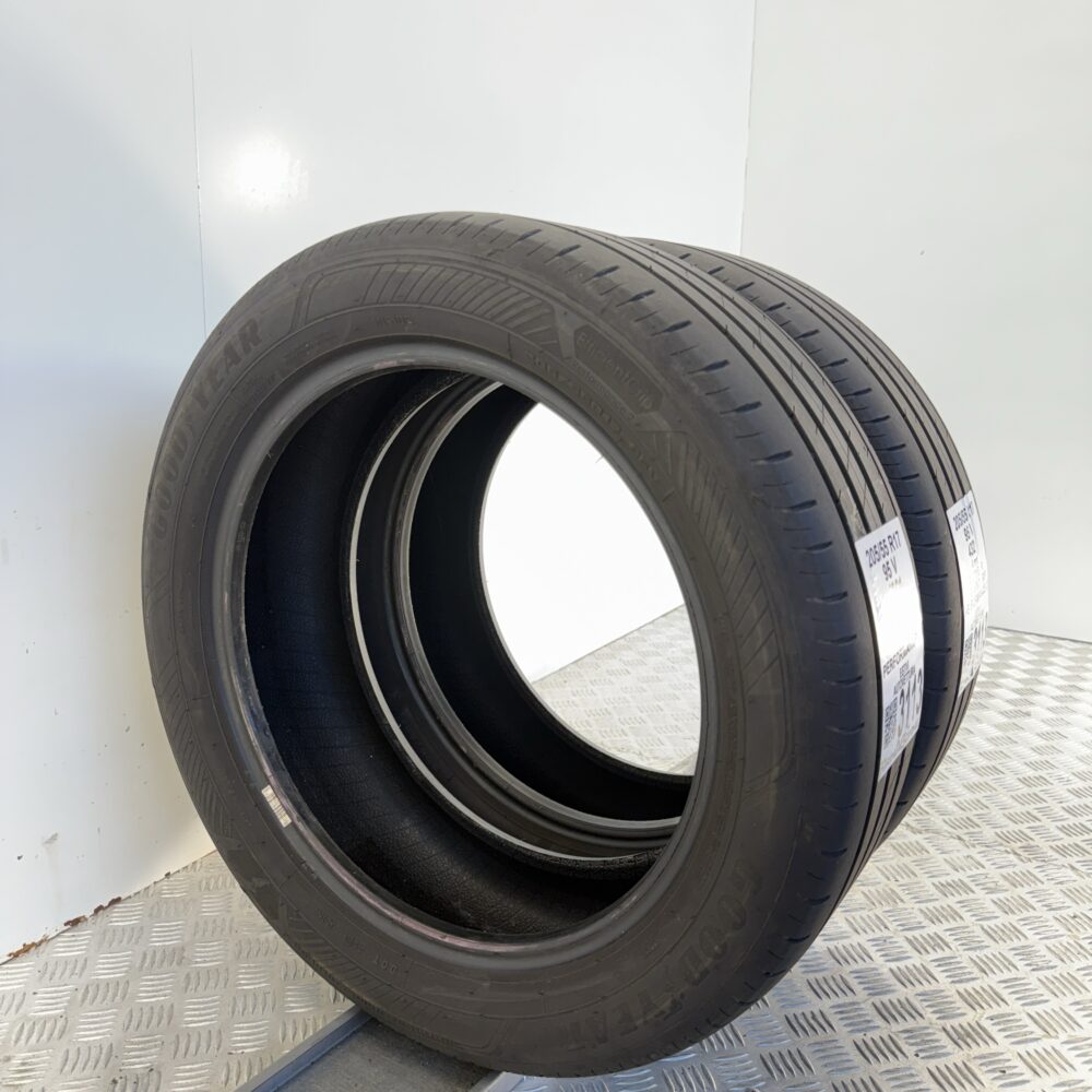 Gomme Usate 205 55 R17 95V Goodyear Efficient Grip Performance 2 Estive | Gomme Usate | PrimaGomme.it Gomme usate 205 55 R17 Goodyear Efficient Grip Performance 2 - foto 6
