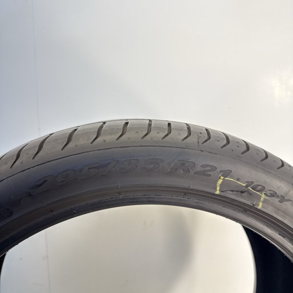 Gomme Usate 295 35 R21 103Y Pirelli P Zero 83% Estive | Gomme Usate | PrimaGomme.it Gomme usate 295 35 R21 Pirelli P Zero - foto 4