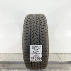 Gomma Usata 245 45 R18 XL 100V Pirelli Sottozero 3 78% Invernale