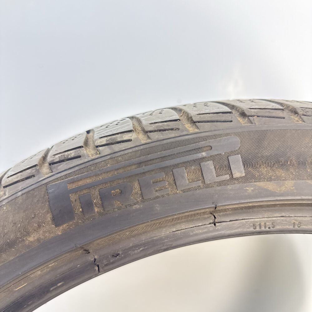 Gomma Usata 305 30 R20 XL 103W Pirelli Sottozero 3 Invernale | Gomme Usate | PrimaGomme.it Gomma usata 305 30 R20 Pirelli Sottozero 3