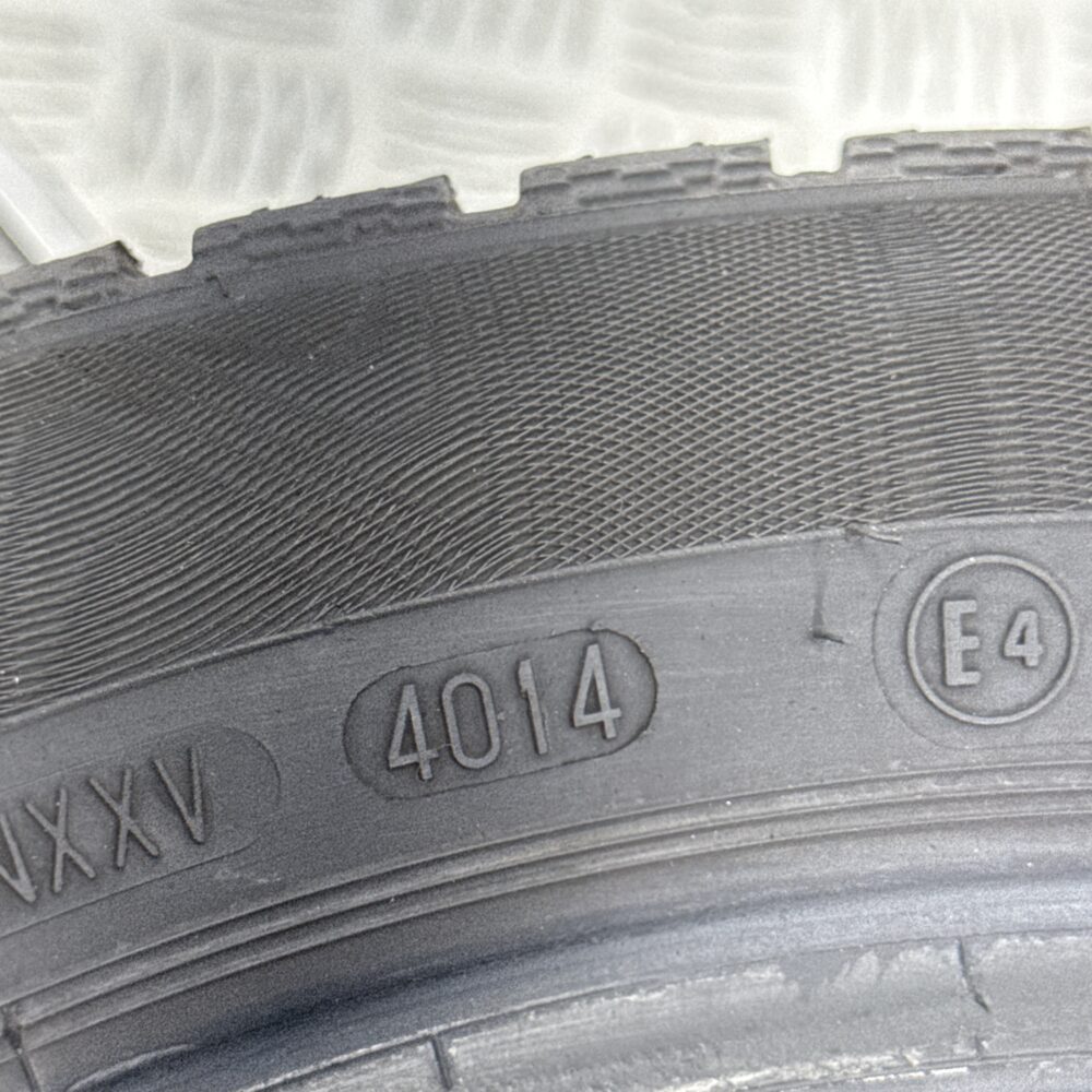 Gomme Usate 195 50 R16 XL 88H Continental ContiWinterContact TS830P 83% Invernali | Gomme Usate | PrimaGomme.it CONTINENTAL ContiWinterContact TS830P 195/50 R16 88H, dettaglio fotografico 6