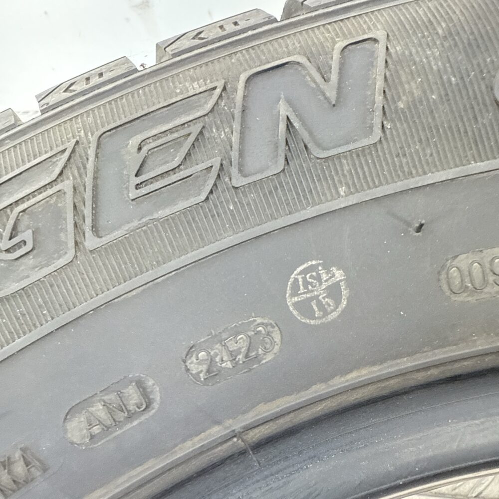 Gomma Usata 215 65 R16 98H Kenda Wintergen 2 Invernale | Gomme Usate | PrimaGomme.it Gomma usata 215 65 R16 Kenda Wintergen 2 - foto 2