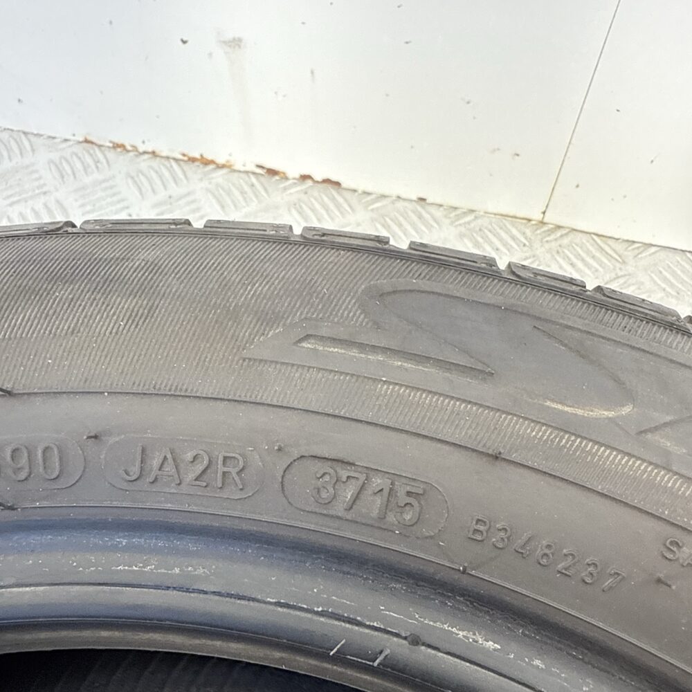 Gomme Usate 185 60 R15 84H Dunlop SP Sport 01 Estive | Gomme Usate | PrimaGomme.it Gomme usate 185 60 R15 Dunlop SP Sport 01