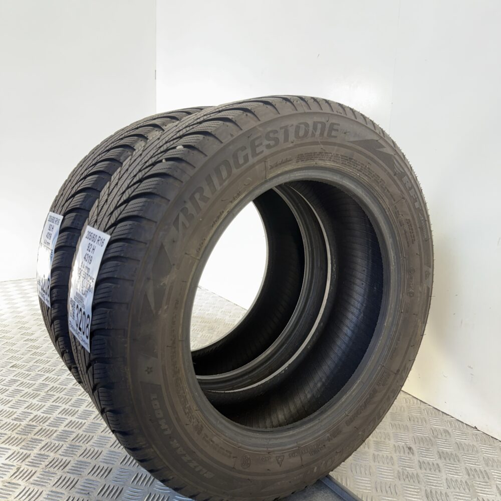 Gomme Usate 205 60 R16 92H Bridgestone Blizzak LM001 RunFlat Invernali | Gomme Usate | PrimaGomme.it Gomme usate 205 60 R16 Bridgestone Blizzak LM001 - foto 8