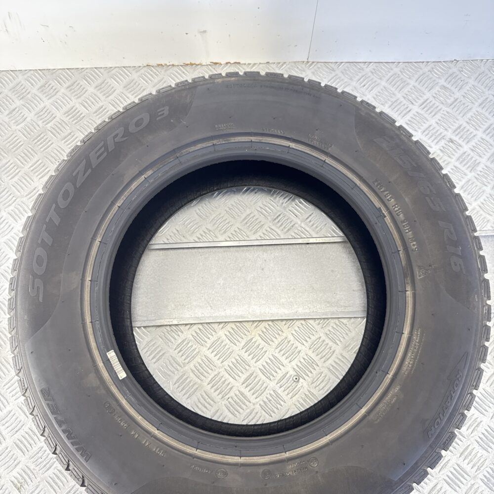 Gomme Usate 215 65 R16 98H Pirelli Sottozero 3 Invernali | Gomme Usate | PrimaGomme.it Gomme usate 215 65 R16 Pirelli Sottozero 3 - foto 5