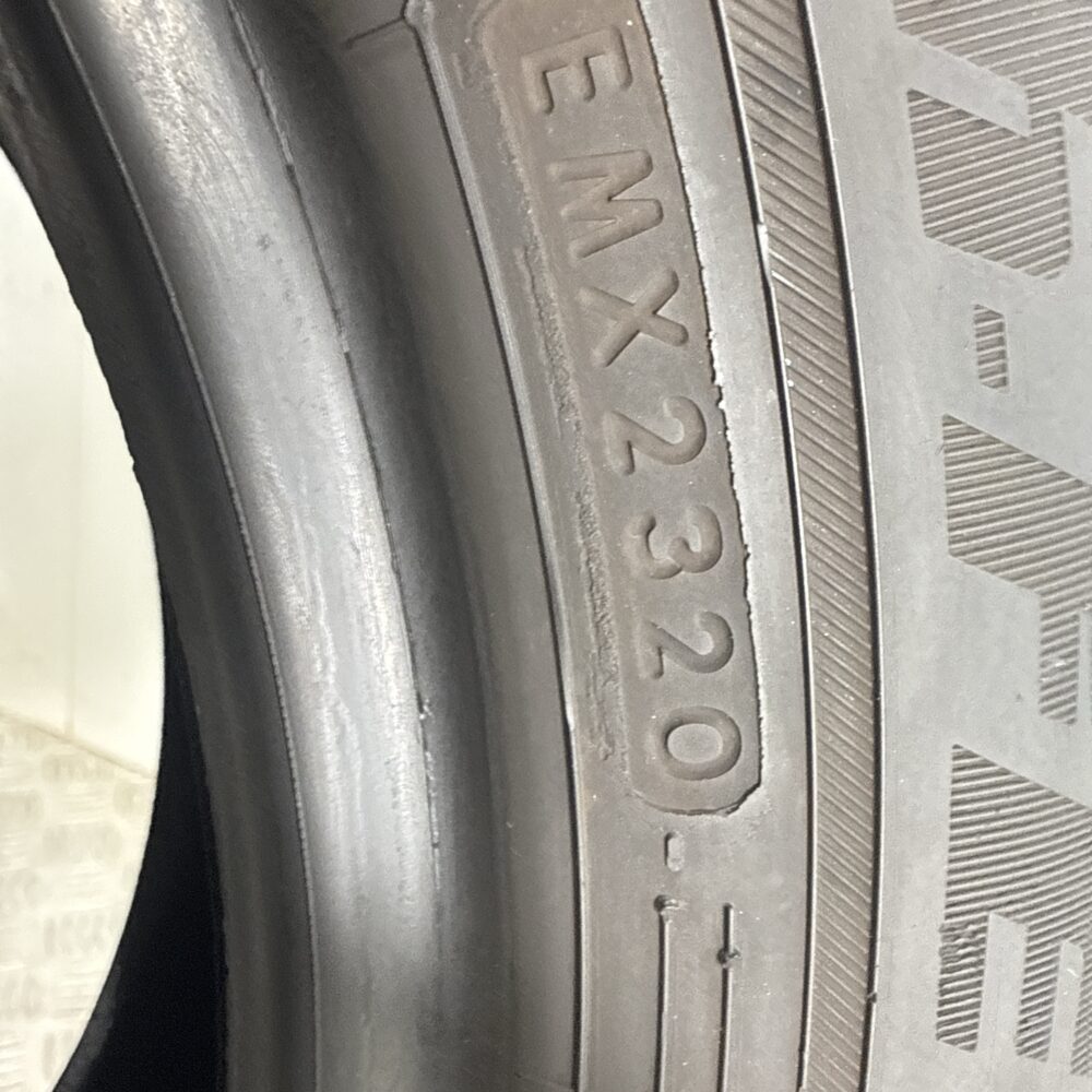 Gomme Usate 185 60 R15 XL 88H Yokohama BluEarth-FE AE30 83% Estive | Gomme Usate | PrimaGomme.it Gomme usate 185 60 R15 Yokohama BluEarth-FE AE30