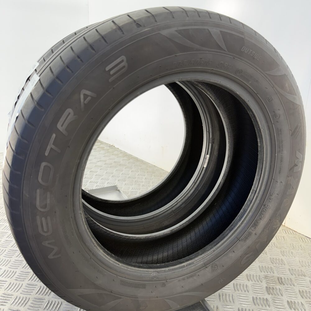 Gomme Usate 205 60 R16 96H Maxxis Mecotra 3 Estive | Gomme Usate | PrimaGomme.it Gomme usate 205 60 R16 Maxxis Mecotra 3 - foto 7