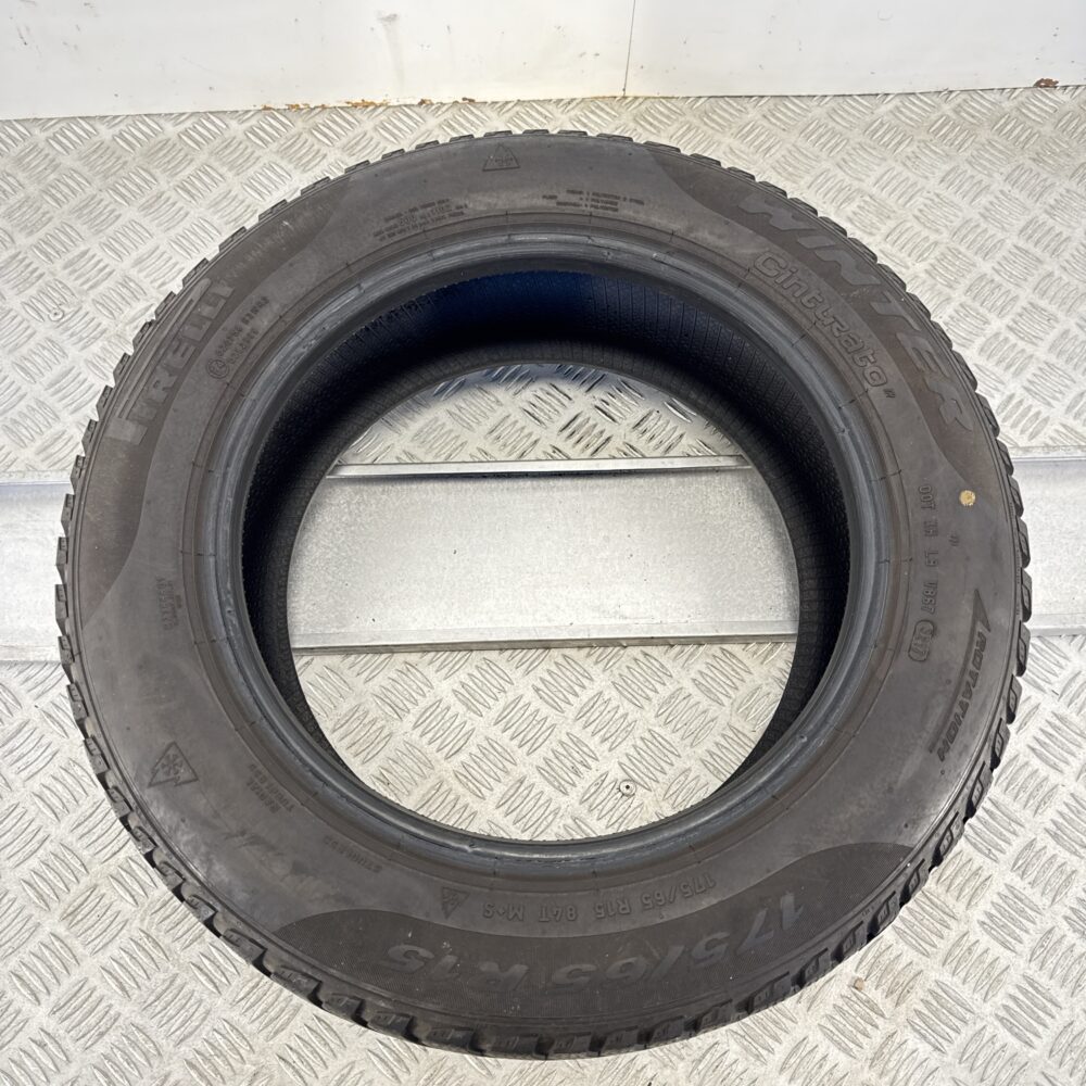Gomma Usata 175 65 R15 84T Pirelli Winter Cinturato Invernale | Gomme Usate | PrimaGomme.it Gomma usata 175 65 R15 Pirelli Winter Cinturato - foto 3