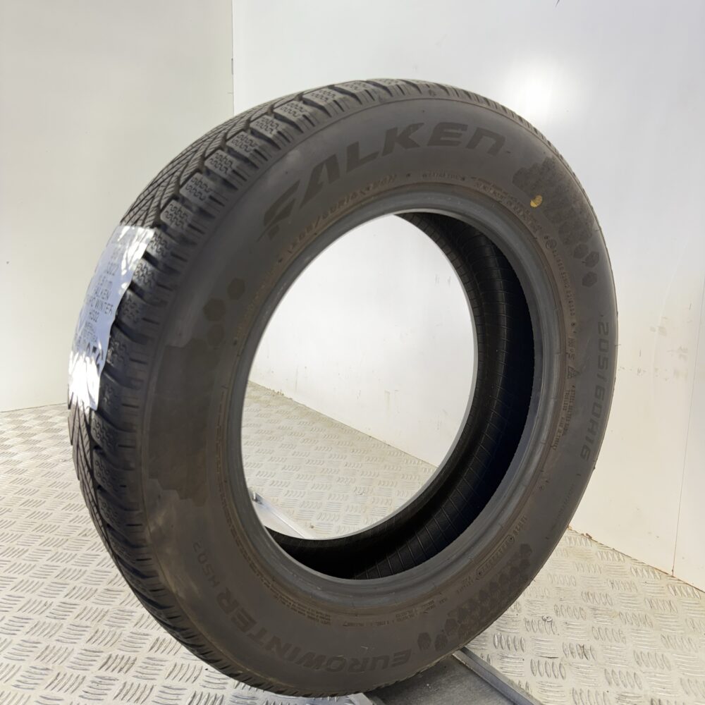 Gomma Usata 205 60 R16 96H Falken Euro Winter HS02 81% Invernale | Gomme Usate | PrimaGomme.it Gomma usata 205 60 R16 Falken Euro Winter HS02 - foto 5