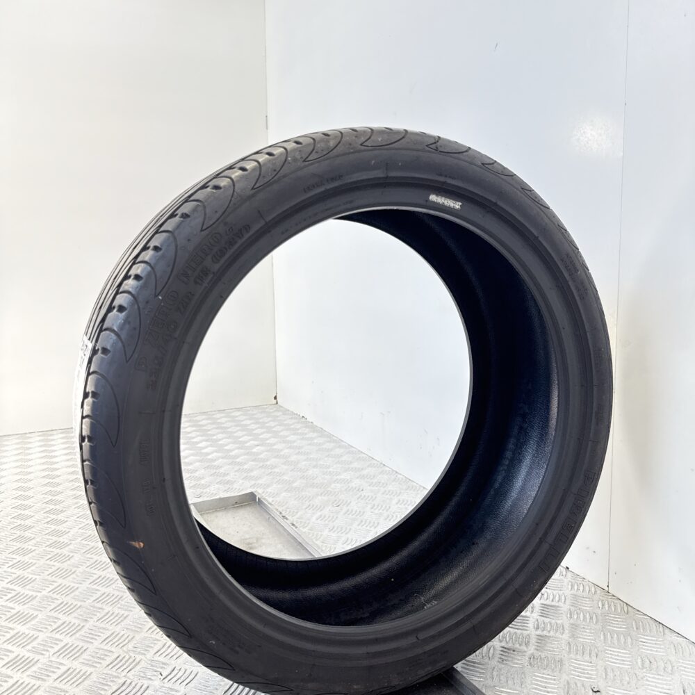 Gomma Usata 225 40 ZR18 92Y Pirelli P Zero Nero GT 91% Estivo | Gomme Usate | PrimaGomme.it Gomma usata 225 40 ZR18 Pirelli P Zero Nero GT - foto 7