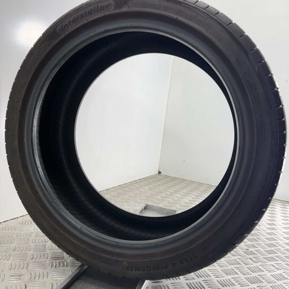 Gomme Usate 205 45 R17 XL 88W Star Performer Interstellar 84% Estive | Gomme Usate | PrimaGomme.it Gomme usate 205 45 R17 Star Performer Interstellar - foto 3