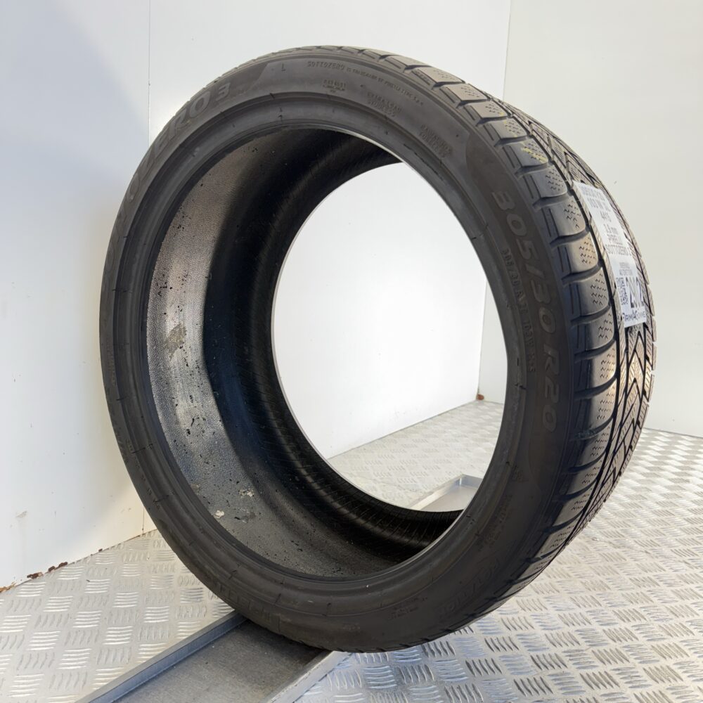 Gomma Usata 305 30 R20 XL 103W Pirelli Sottozero 3 Invernale | Gomme Usate | PrimaGomme.it Gomma usata 305 30 R20 Pirelli Sottozero 3 - foto 6