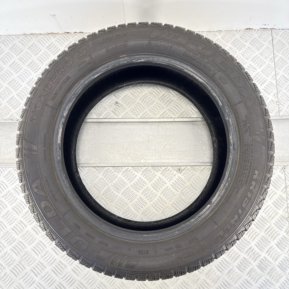 Gomma usata FULDA Montero 3 205/55 R16 91T – foto 06 | Prima Gomme FULDA Montero 3 205/55 R16 91T, dettaglio fotografico 6