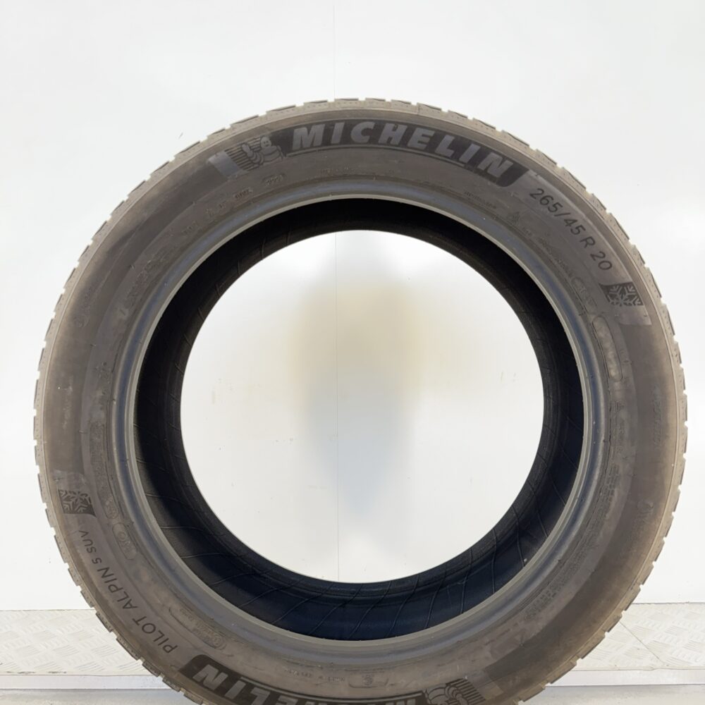 Gomma Usata 265 45 R20 104V Michelin Pilot Alpin 5 SUV Invernale | Gomme Usate | PrimaGomme.it Gomma usata 265 45 R20 Michelin Pilot Alpin 5 SUV - foto 5