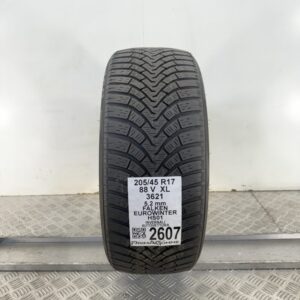 Gomma Usata 205 45 R17 XL 88V Falken Eurowinter HS01 74% Invernale