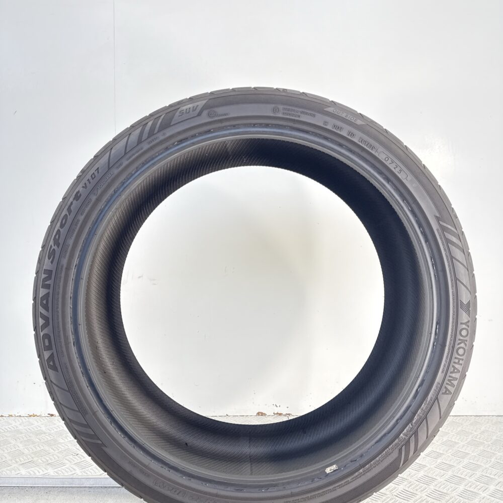 Gomme Usate 275 35 ZR22 XL 104Y Yokohama Advan Sport V107 Estive | Gomme Usate | PrimaGomme.it Gomme usate 275 35 ZR22 Yokohama Advan Sport V107 - foto 5