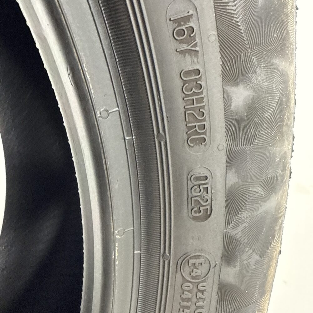 Gomma Usata 235 50 R19 99V Continental Premium Contact 6 83% Estivo | Gomme Usate | PrimaGomme.it Gomma usata 235 50 R19 Continental Premium Contact 6 - foto 5