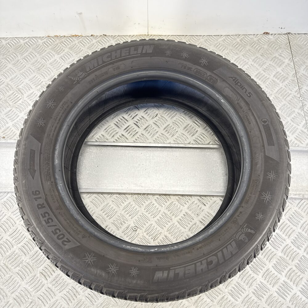 Gomma Usata 205 55 R16 91H Michelin Alpin 5 Invernale | Gomme Usate | PrimaGomme.it Gomma usata 205 55 R16 Michelin Alpin 5 - foto 3
