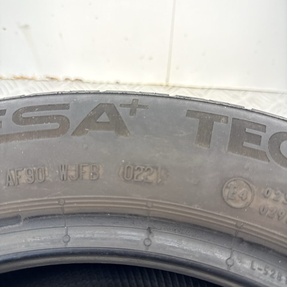 Gomma Usata 185 60 R15 88H Esa Tecar Spirit Pro Estivo | Gomme Usate | PrimaGomme.it Gomma usata 185 60 R15 Esa Tecar Spirit Pro - foto 3