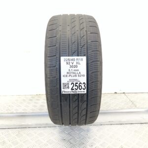 Gomma Usata 225 40 R18 XL 92V Rotalla Ice-Plus S210 Invernale