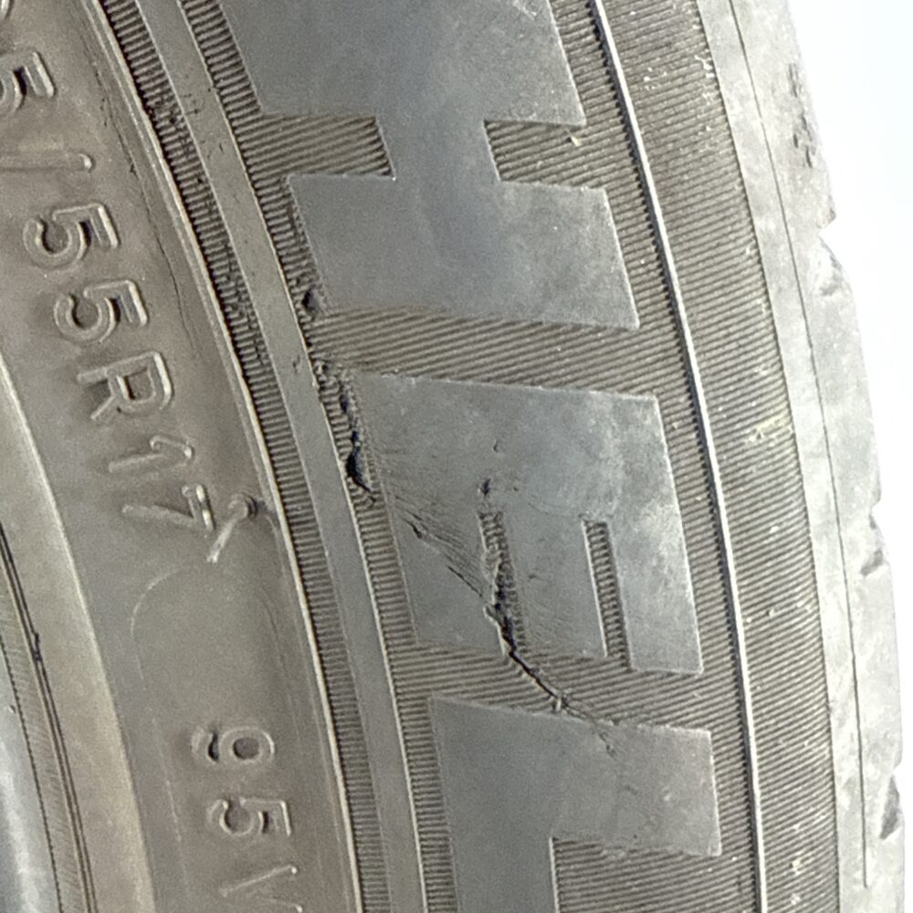 Gomme Usate 205 55 R17 XL 95V Michelin Primacy 3 Estive | Gomme Usate | PrimaGomme.it Gomme usate 205 55 R17 Michelin Primacy 3 - foto 4
