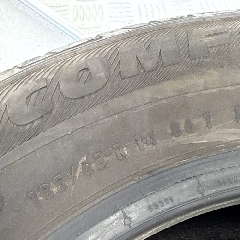 Gomme Usate 185 65 R14 86T Semperit Comfort-Life 2 80% Estive | Gomme Usate | PrimaGomme.it Gomme usate 185 65 R14 Semperit Comfort-Life 2