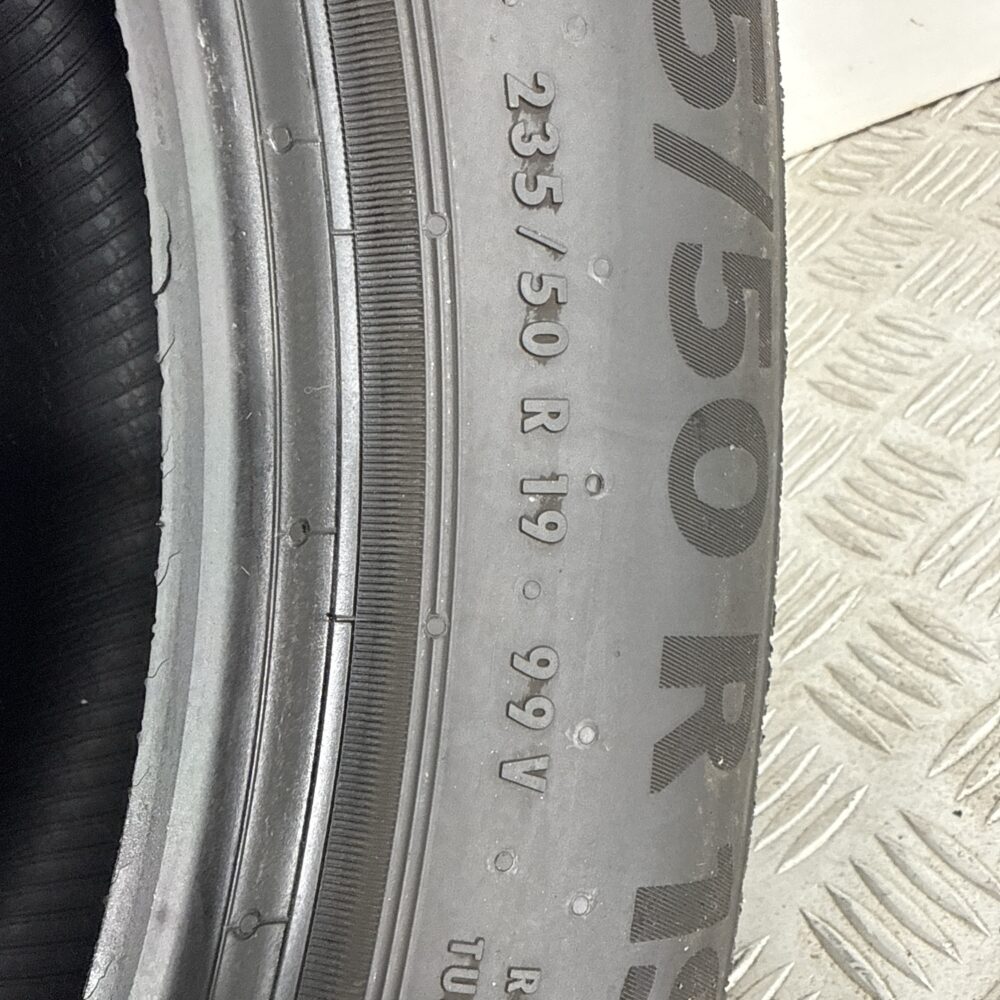 Gomma Usata 235 50 R19 99V Continental Premium Contact 6 83% Estivo | Gomme Usate | PrimaGomme.it Gomma usata 235 50 R19 Continental Premium Contact 6 - foto 3