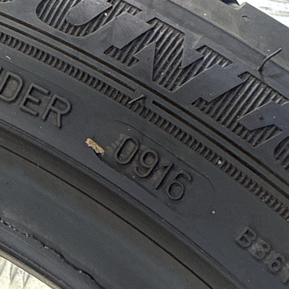 Gomme Usate 225 45 R17 XL 94W Dunlop Sport Blu Response Estive | Gomme Usate | PrimaGomme.it Gomme usate 225 45 R17 Dunlop Sport Blu Response - foto 2