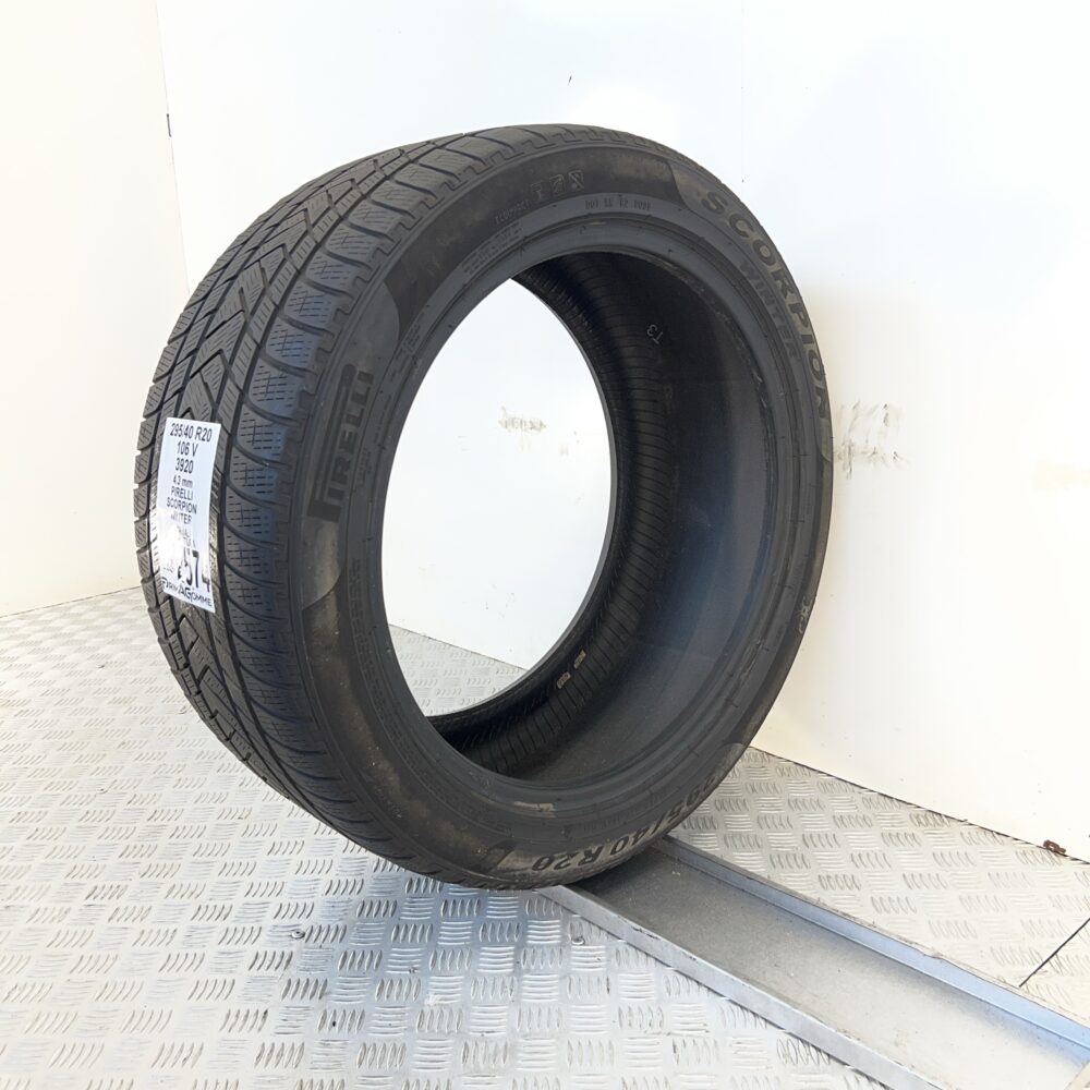 Gomma Usata 295 40 R20 106V PIRELLI Scorpion Winter Invernale | Gomme Usate | PrimaGomme.it Gomma usata 295 40 R20 PIRELLI Scorpion Winter - foto 2