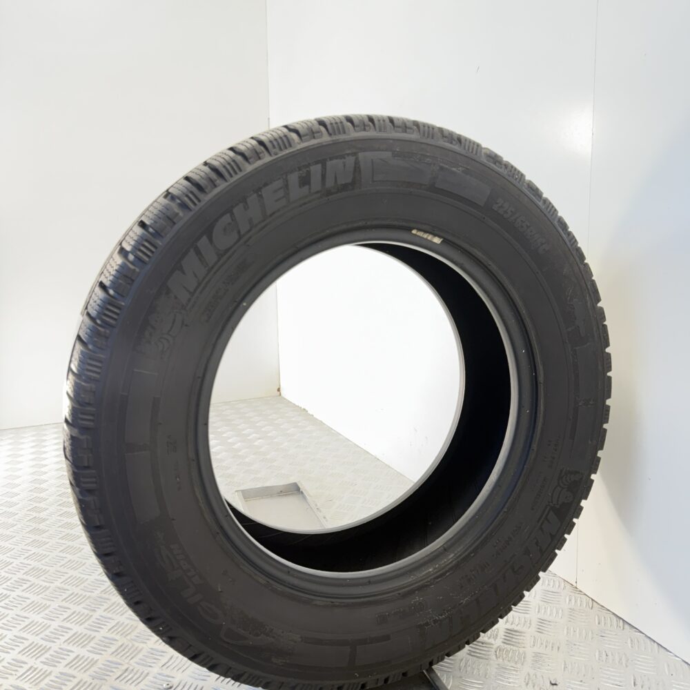 Gomma Usata 225 65 R16C 112/110R Michelin Agilis Alpin 87% Invernale | Gomme Usate | PrimaGomme.it Gomma usata 225 65 R16C Michelin Agilis Alpin - foto 7