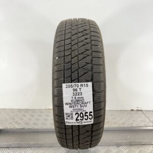 Gomma Usata 205 70 R15 96T Kumho Wintercraft WS71 SUV 94% Invernale