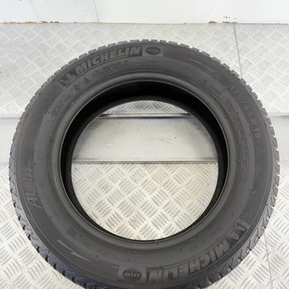 Gomme Usate 175 65 R15 84T MICHELIN ALPIN A4 77% Invernali | Gomme Usate | PrimaGomme.it MICHELIN Alpin A4 175/65 R15 84T, dettaglio fotografico 8