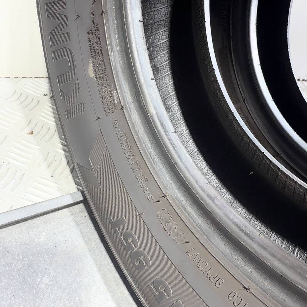 Gomme usate Kumho Wintercraft WP52 195/65 R15 95T – foto 15 | Prima Gomme Kumho Wintercraft WP52 195/65 R15 95T, dettaglio fotografico 15