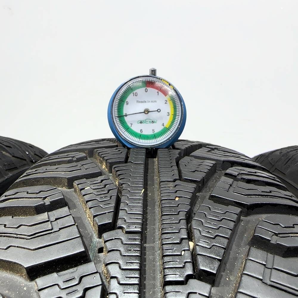 Gomme Usate 195 60 R16 89H Uniroyal MS Plus 77 79% Invernali | Gomme Usate | PrimaGomme.it UNIROYAL MS PLUS 77 195/60 R16 89H, dettaglio fotografico 2