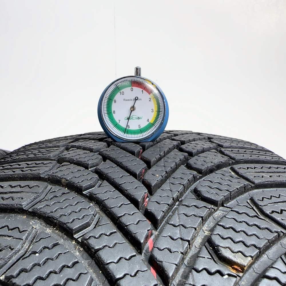 Gomme usate BRIDGESTONE Blizzak 6 255/45 R19 104W: fino a 270 km/h – foto 02 | Prima Gomme BRIDGESTONE Blizzak 6 255/45 R19 104W: fino a 270 km/h, dettaglio fotografico 2