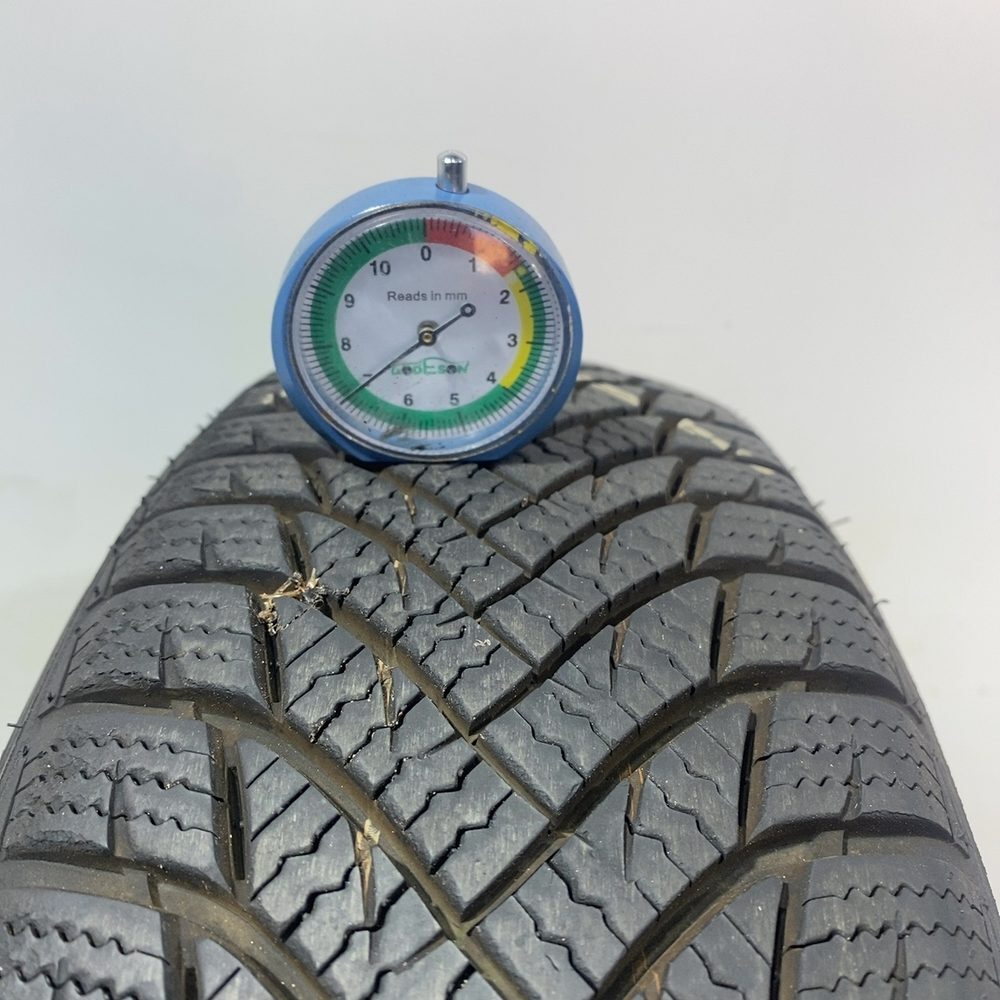 Gomma usata Minerva Frostrack HP 155/65 R14 75T – foto 02 | Prima Gomme Minerva Frostrack HP 155/65 R14 75T, dettaglio fotografico 2