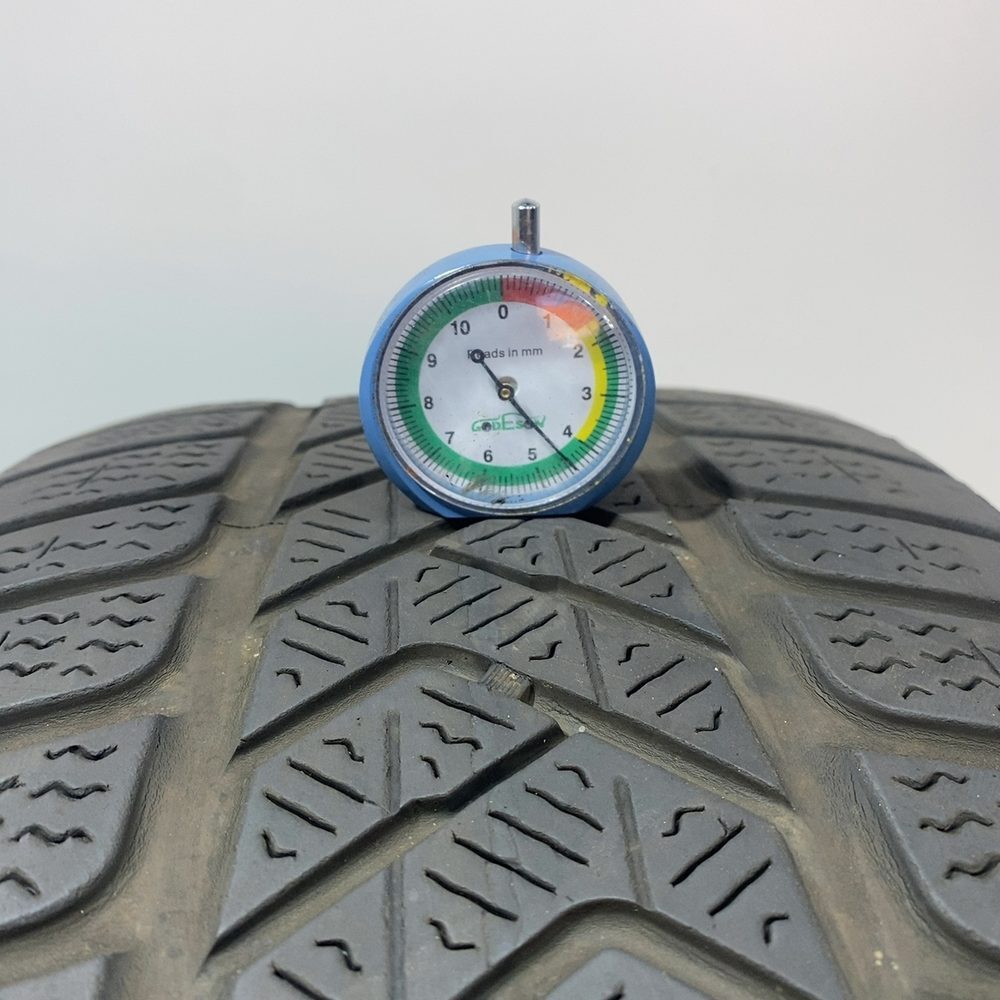 Gomma usata PIRELLI Sottozero 3 245/40 R19 94V – foto 02 | Prima Gomme PIRELLI Sottozero 3 245/40 R19 94V, dettaglio fotografico 2